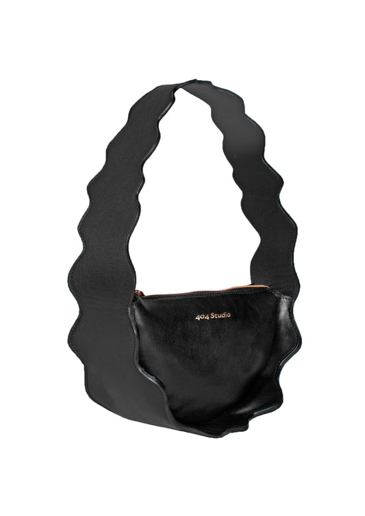 404 Studio Mountain Bag in Black
